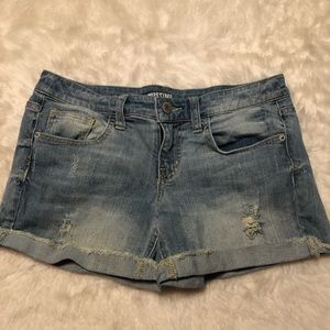 3/$10 MOSSIMO Distressed Light Wash Denim Shorts